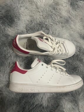 Adidas Kids Stan Smith White & Magenta Sneakers